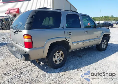 2003 Chevrolet Tahoe Lt z USA, uszkodzony, nr VIN 1GNEC13ZX3R270180